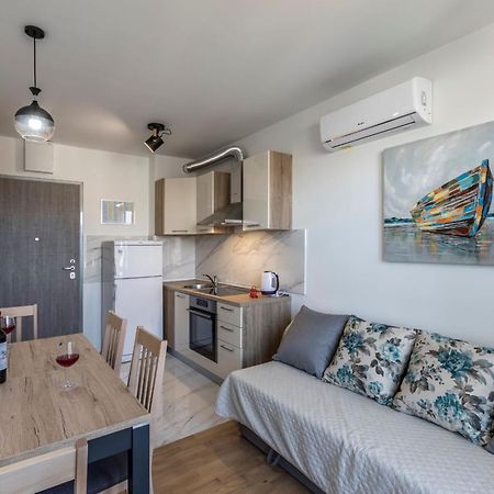 Apartman Lukiana*** Lägenhet Split Exteriör bild