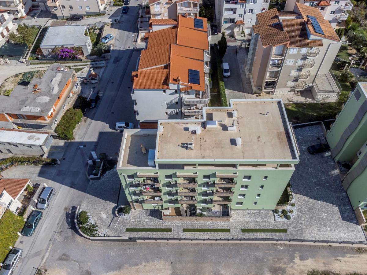 Apartman Lukiana*** Lägenhet Split Exteriör bild