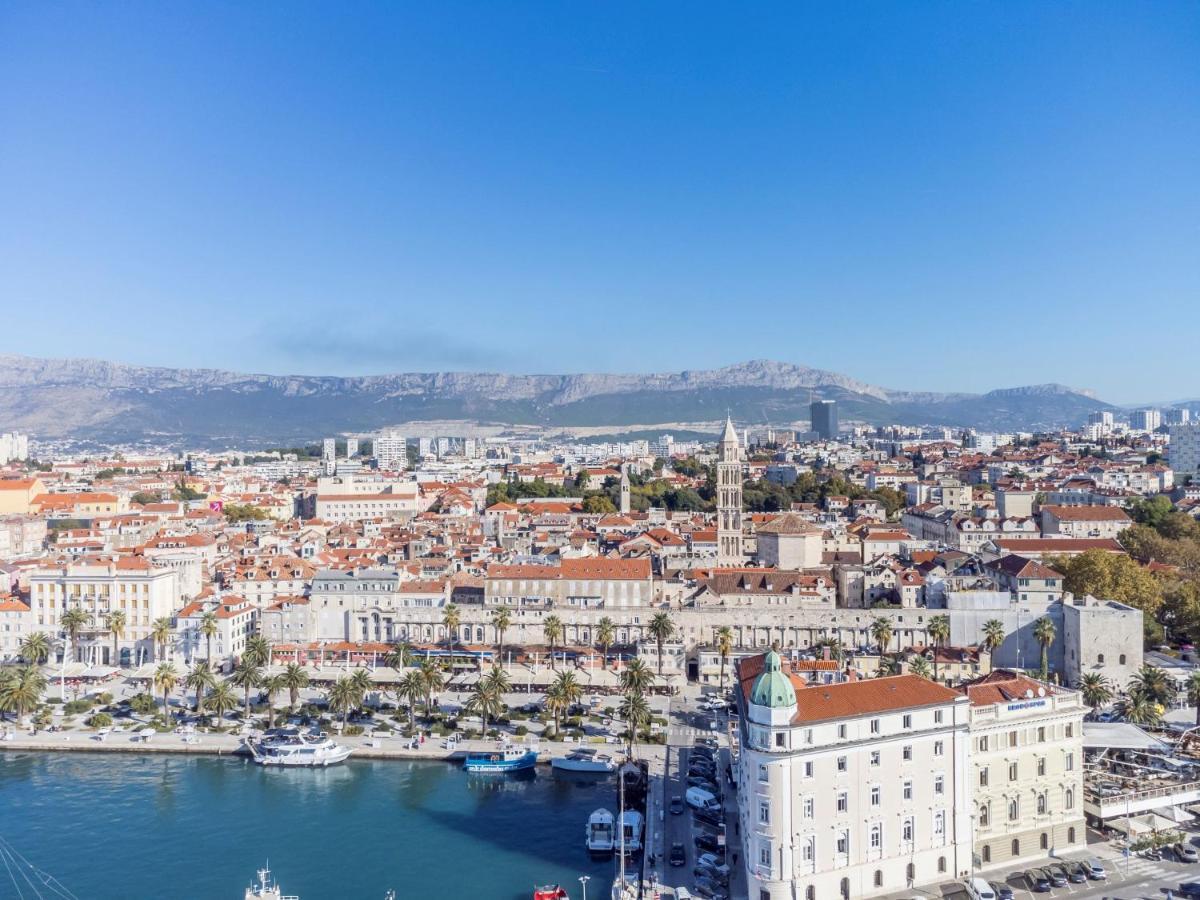 Apartman Lukiana*** Lägenhet Split Exteriör bild